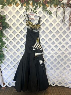 Tony Bowls | Dresses | Tony Bowls Black Dress With Gold Accents | Poshmark Tony Bowls | Dresses | Tony Bowls Black Dress With Gold Accents | Poshmark